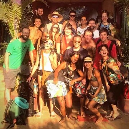 Bunkd Hostel, อันจูนา ภายนอก รูปภาพ