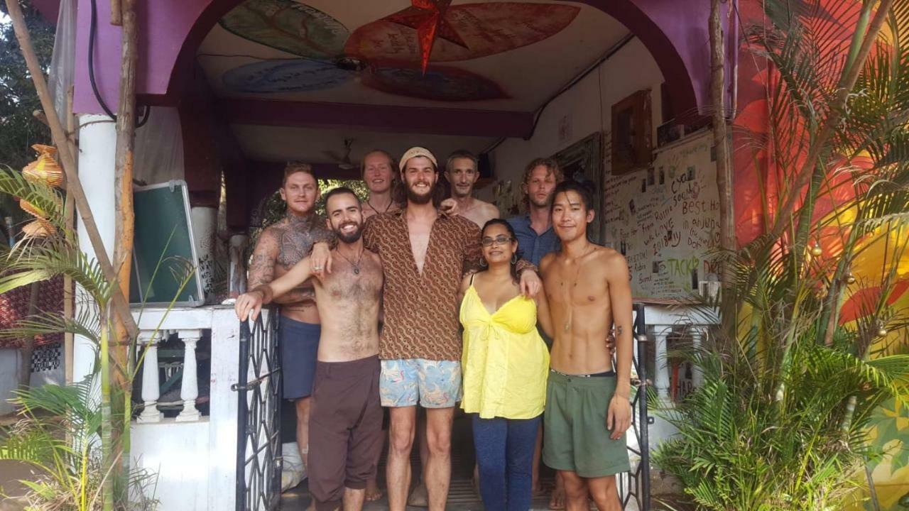 Bunkd Hostel, อันจูนา ภายนอก รูปภาพ