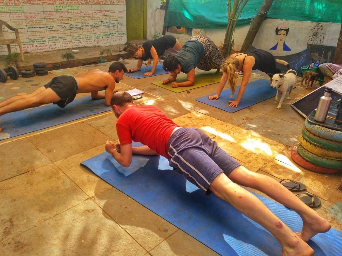 Bunkd Hostel, อันจูนา ภายนอก รูปภาพ